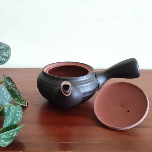 Handmade-Tokoname-Kyusu-Teapot-by-Shoko-2