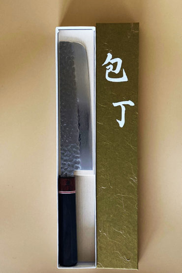 Japanese-Kitchen-Knife-Nakiri-Hammered-VG10-Octagonal-handle