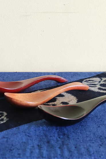 Wooden-Ramen-spoon-2