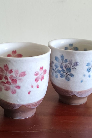 Japanese-Yunomi-Tea-cups-pair-sakura