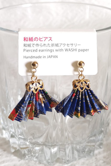 Handmade-Origami-earring-Sensu-dark-blue-2