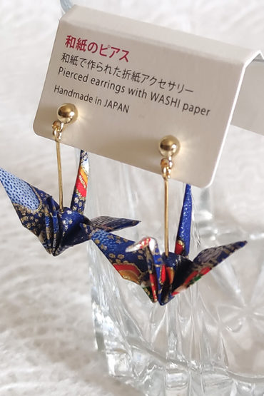 Handmade-Origami-earring-crane-dark-blue-1