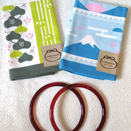 2-x-70cm-Furoshiki-with-free-Furoshiki-ring-b