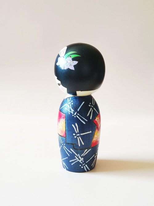Award-winning Creative Kokeshi with autumn-inspired kimono design