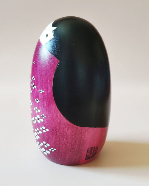 Japanese Kokeshi doll figurines j-okini Malta