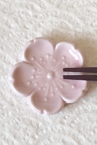 Sakura-Chopsticks-Rest1