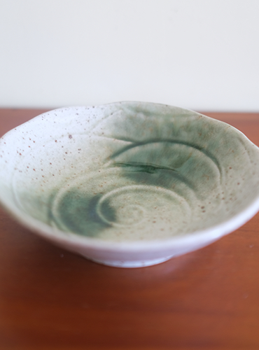 Japanese Shallow Bowl Oribe j-okini malta