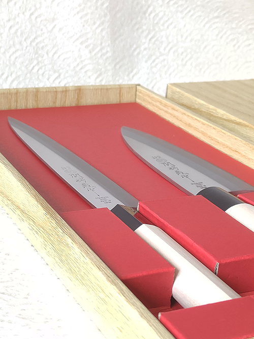 Japanese Kitchen Knife gift set YAXELL Sashimi & Deba j-okini malta