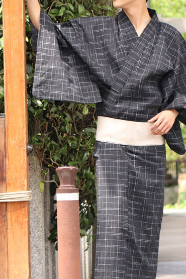 men-yukata-black