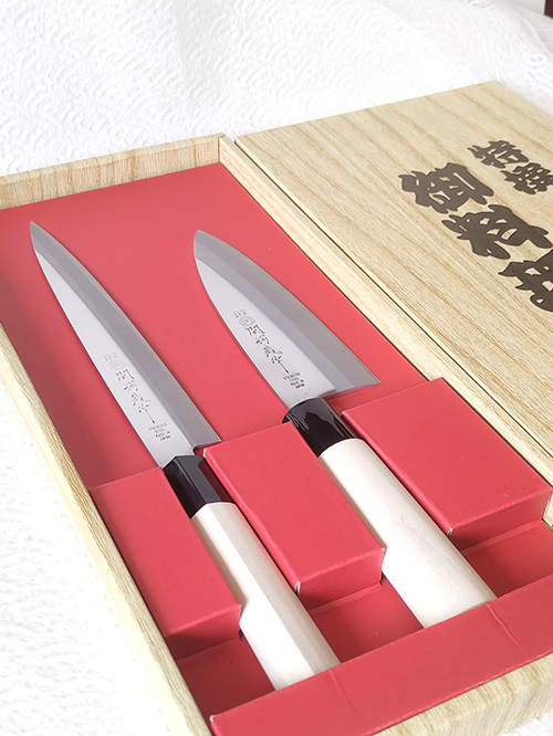 Japanese Kitchen Knife gift set YAXELL Sashimi & Deba j-okini malta