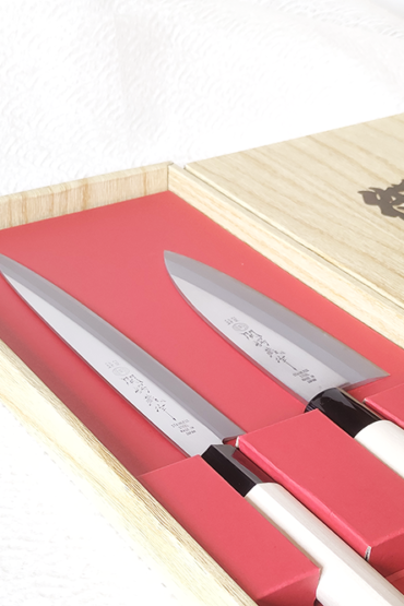 Japanese Kitchen Knife gift set YAXELL Sashimi & Deba j-okini malta