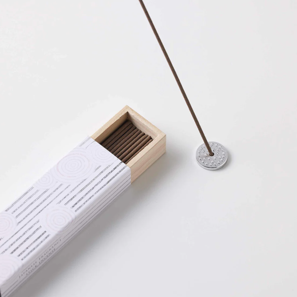 WHITE MUST INCENSE STICKS - MAHŌ main image 1