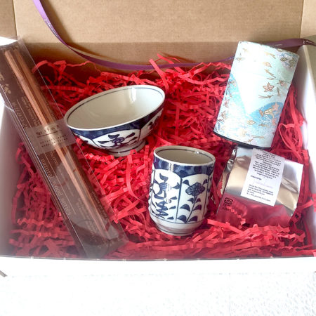 Sencha tea and Japanese Tableware Gift Box <A>