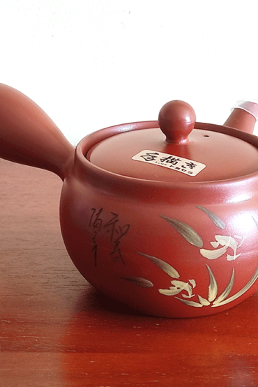 Hand-painted Tokoname Kyusu Teapot Orchid