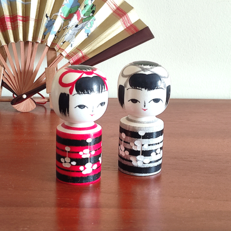 Mini Kokeshi dolls Ume (Pair)