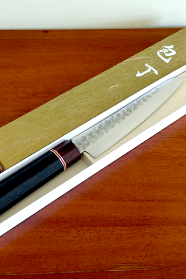 Japanese Kitchen Knife Petty | Hammered VG10 | Octagonal handle