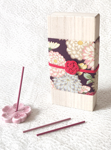 Japanese Incense Sakura Musubi Gift Box