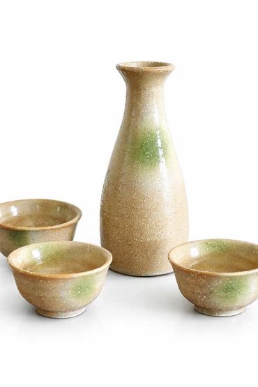 Nonbei Kiseto Sake Set 170ml Nonbei Kiseto Sake Set 170ml