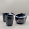 Japanese tea set with Tokoname black cat teapot and Mino black tea cups – lidless teapot with wide design for loose leaf tea. Made in Japan. Available at j-okini.com in Malta