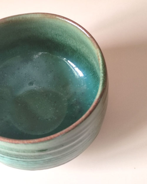 Shakugama matcha bowl from Japan – handcrafted Mino ware chawan, green glazed tea bowl for Japanese tea ceremony.. Available at j-okini.com in Malta
