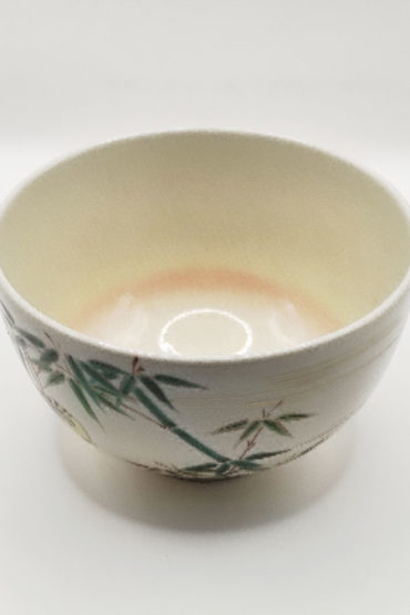 Vintage Handmade Matcha Bowl – Bamboo & Tiger by Tōsai. Available at j-okini.com in Malta