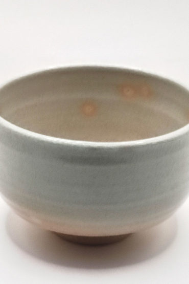 a vintage handmade Matcha bowl crafted in the traditional Gohonte style. Available at j-okini.com in Malta