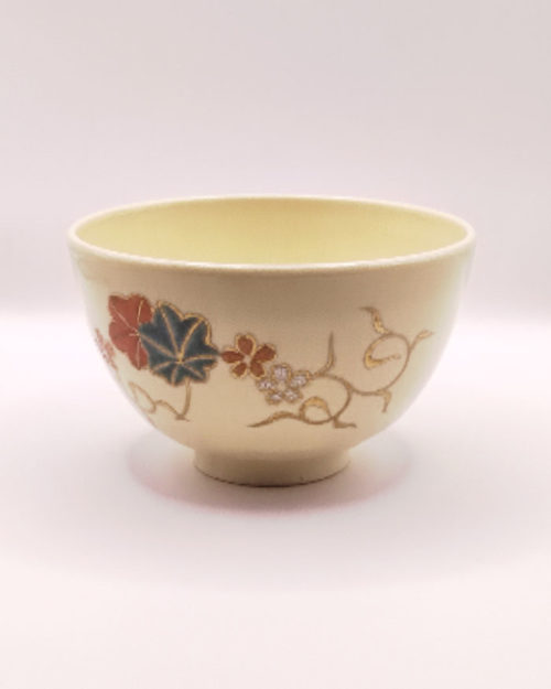 Vintage handmade Japanese Matcha bowl with sakura and autumn grass motifs in gold and enamel on ivory glaze.. Available at j-okini.com in Malta