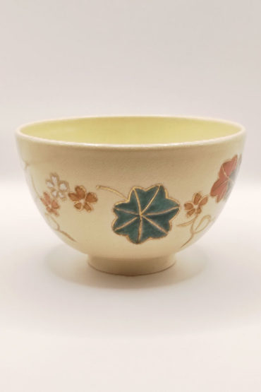 Vintage Handmade Matcha Bowl – Sakura and Autumn Grass Motifs