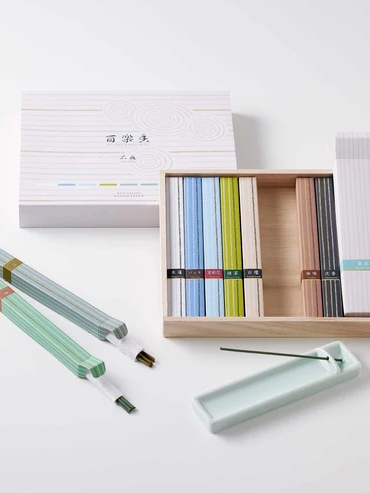 Hyakurakukou Sekitei Japanese Incense Gift Set | 9 Premium Fragrances Hyakurakukou Sekitei Japanese Incense Gift Set | 9 Premium Fragrances