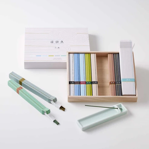 Japanese Incense Gift Set with 9 premium fragrances and long celadon incense plate in paulownia wood gift box – Made in Japan Available on j-okini.com in Malta (Europe)