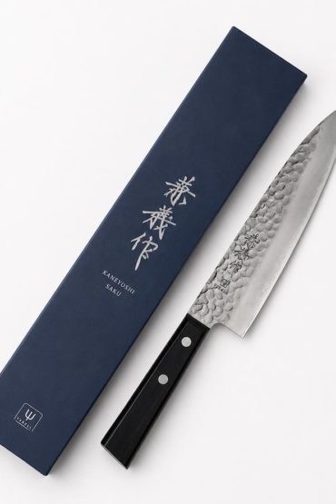 Kaneyoshi VG10 Tsuchime Chef Knife 180mm – Yaxell Kaneyoshi VG10 Tsuchime Chef Knife 180mm – Yaxell
