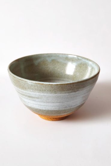 Hai Kohiki Mino ware Matcha bowl in grey and white with hand-brushed glaze, made in Japan Malta (Europe)