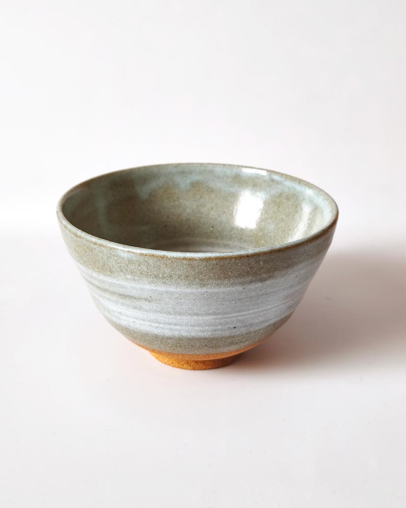 haikohiki1 Hai Kohiki Mino ware Matcha bowl in grey and white with hand-brushed glaze, made in Japan Malta (Europe)