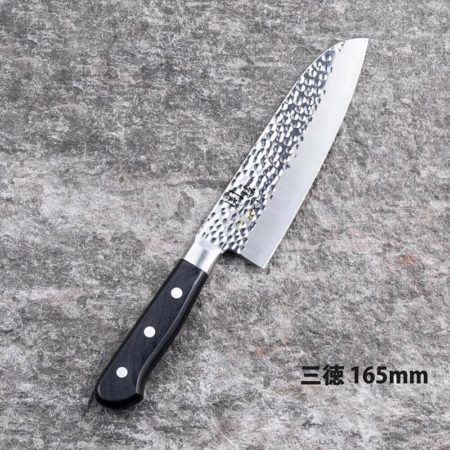 Kai Sekimagoroku Imayō Small Santoku 165mm Japanese kitchen knife with hammered tsuchime finish Kai Sekimagoroku Imayō Small Santoku 165mm Japanese kitchen knife with hammered tsuchime finish