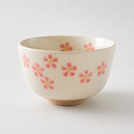 Hanachirashi White Matcha Bowl | Mino Ware Chawan Made in Japan Hanachirashi White Matcha Bowl | Mino Ware Chawan Made in Japan