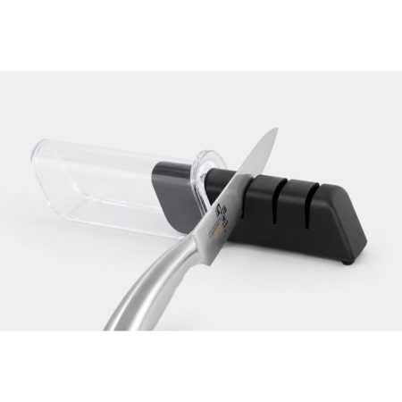 Kai Seki Magoroku Diamond and Ceramic 3-step knife sharpener made in Japan for sharpening kitchen knives easily