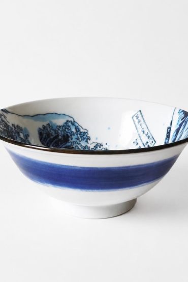 Japanese Hokusai Great Wave ramen bowl in blue and white porcelain, made in Japan