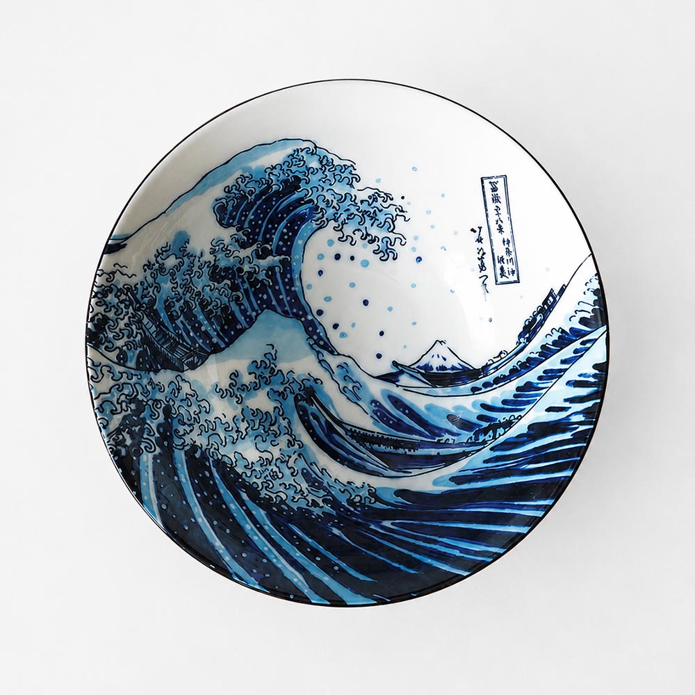 Japanese Hokusai Great Wave ramen bowl in blue and white porcelain, made in Japan