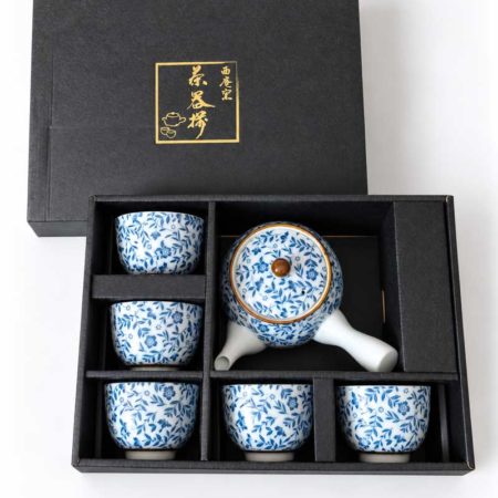 Arita Ware Nohana Japanese tea set with blue floral porcelain kyusu teapot and five matching teacups, made in Japan. Buy it on j-okini.com in Malta