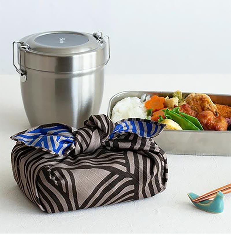 reversible-furoshiki-48cm-2